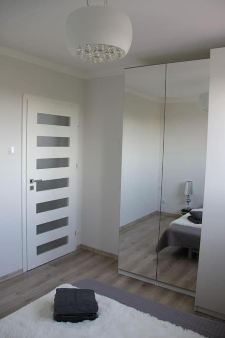 Ferienwohnung Uroczy, Jasny Apartament Oraz Bezplatny Parking! Krakau Exterior foto
